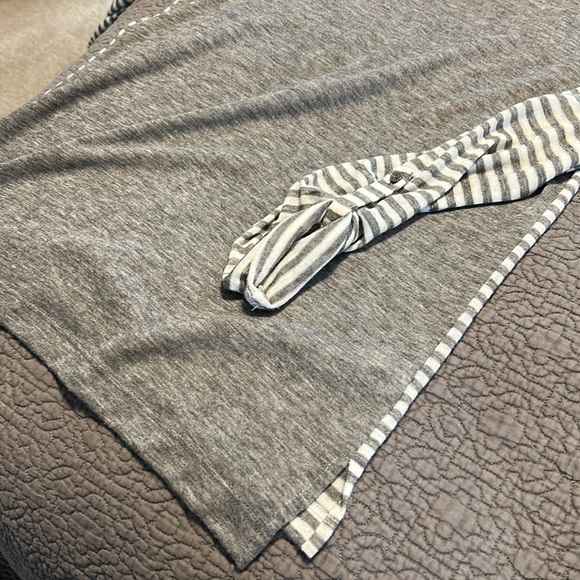 Loft 3/4 sleeve top - Picture 5 of 5